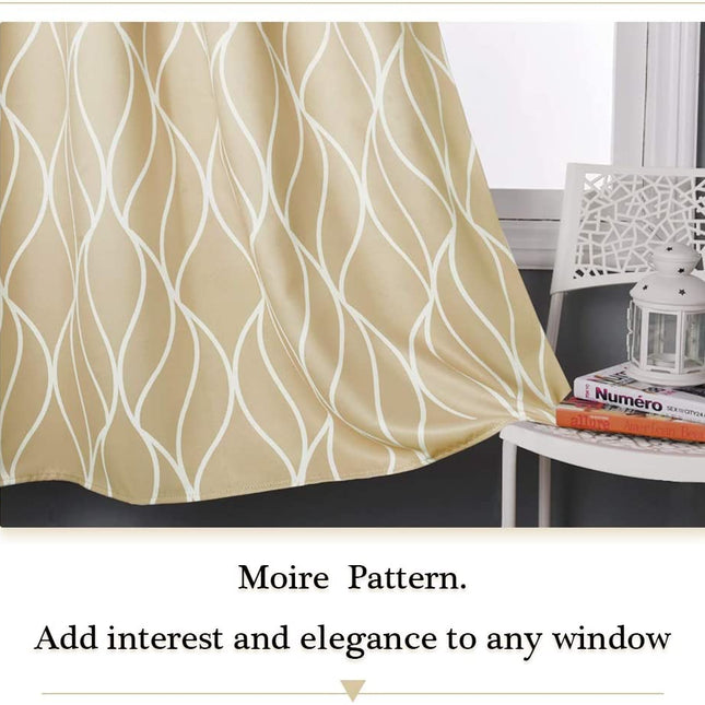 Zasłona zaciemniająca w białe faliste linie