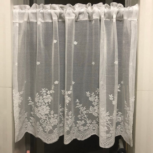 Biała firana żakardowa w kwiaty
