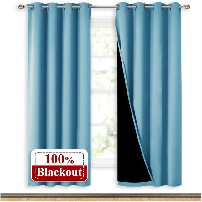 Turkusowa zasłona 100% zaciemniająca na przelotkach.