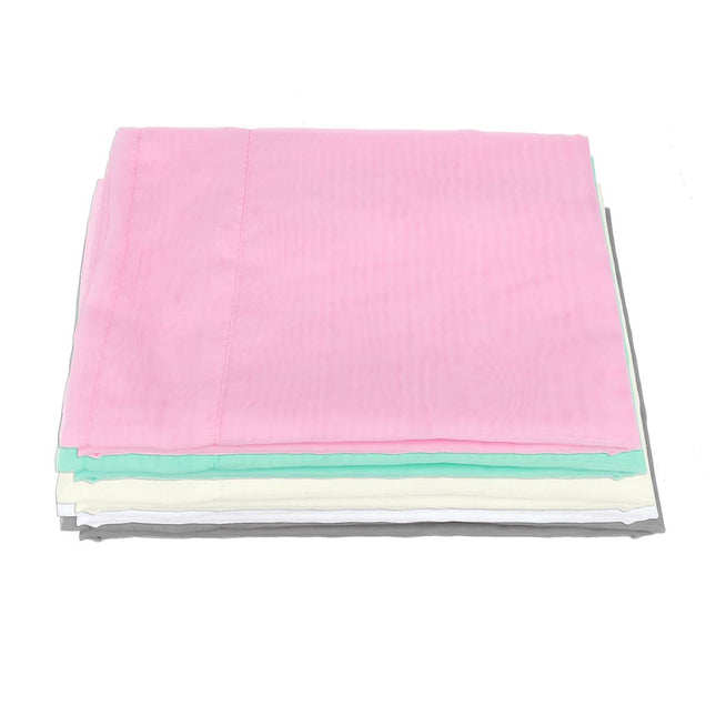 Gładka firana z białego woalu