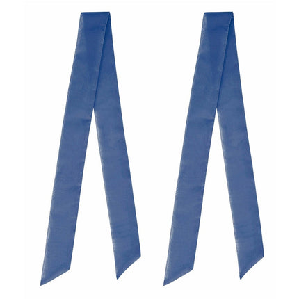 Biało-niebieska firana w stylu marynarskim