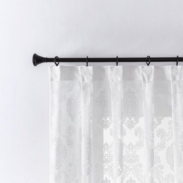 Elegancka firana w adamaszkowy wzór