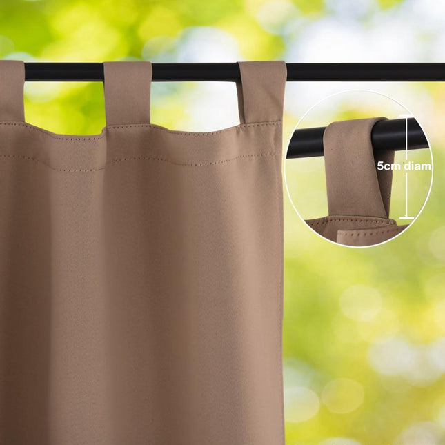 Brązowa wodoodporna zasłona na taras