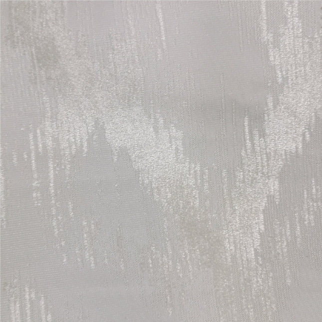 Zaciemniająca zasłona taupe z fakturą