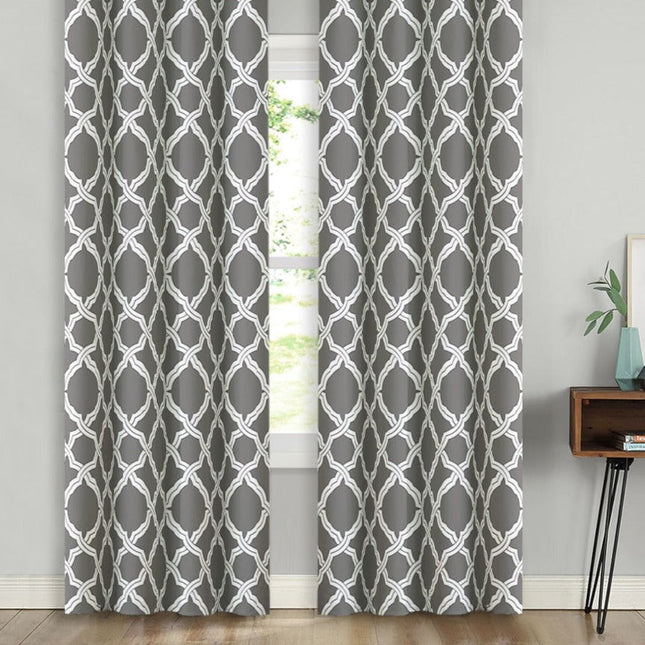 Szara zasłona zaciemniająca w marokański wzór