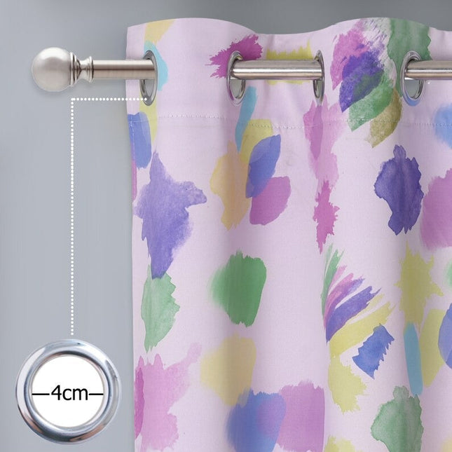 Kolorowa zasłona do pokoju dziecięcego