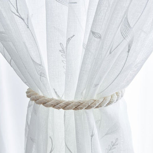 Delikatna firana lniana w gałązki