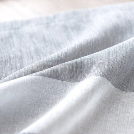 Nowoczesna firana w pionowe pasy