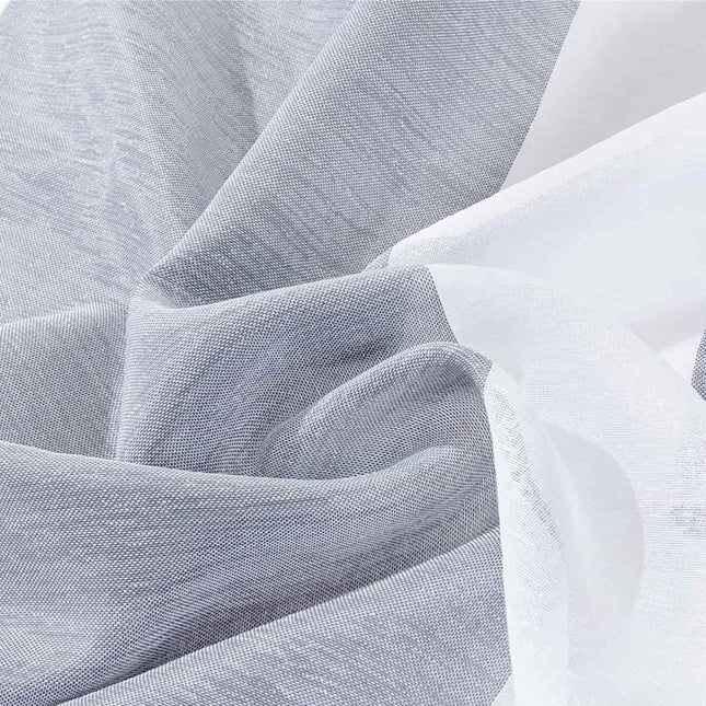 Nowoczesna firana w pionowe pasy