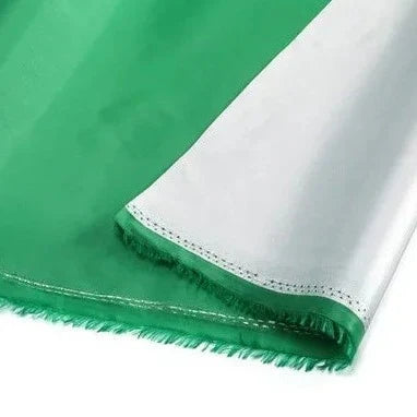 Podszewka zaciemniająca do zasłon blackout