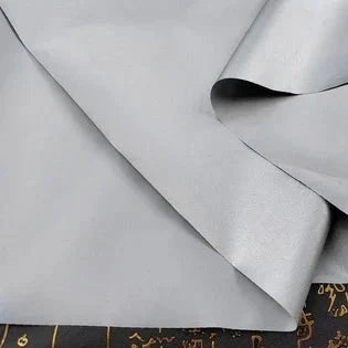 Podszewka zaciemniająca do zasłon blackout