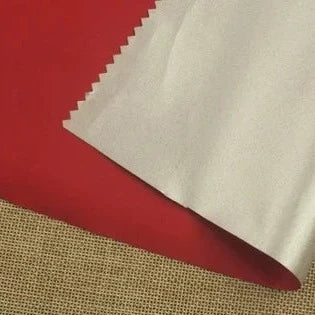 Podszewka zaciemniająca do zasłon blackout