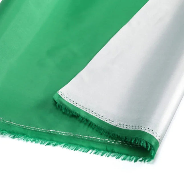 Podszewka zaciemniająca do zasłon blackout