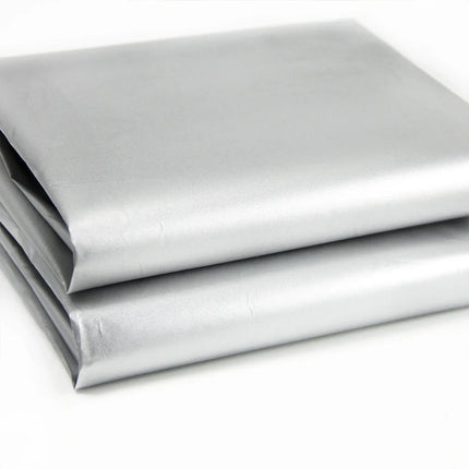 Srebrna tkanina termoizolacyjna na zasłony