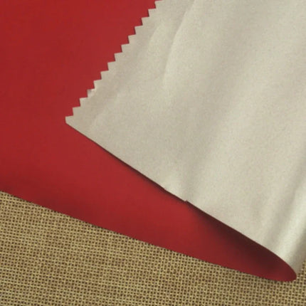 Podszewka zaciemniająca do zasłon blackout