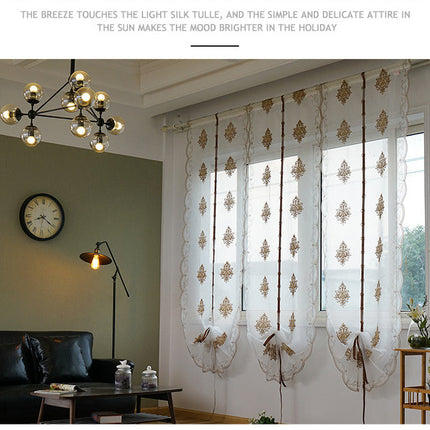 Firana panelowa z brązowym haftem