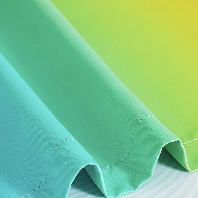 Tęczowa zasłona zaciemniająca do pokoju dziecięcego