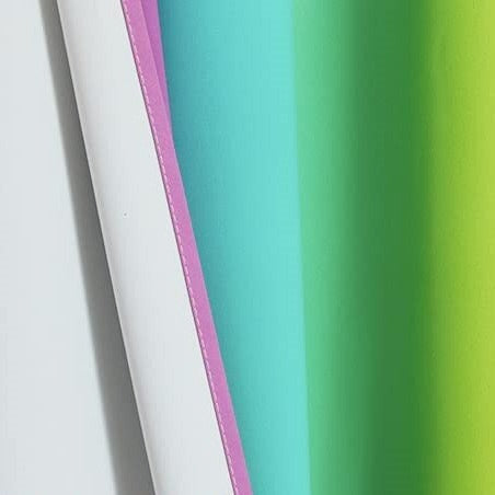 Tęczowa zasłona zaciemniająca do pokoju dziecięcego