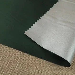 Podszewka zaciemniająca do zasłon blackout