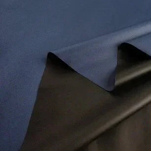 Podszewka zaciemniająca do zasłon blackout