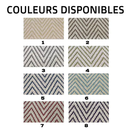 Niebieska zasłona zaciemniająca w jodełkę