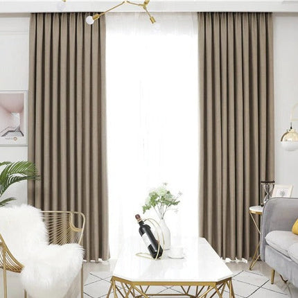 Ciemnobeżowa gładka zasłona do salonu