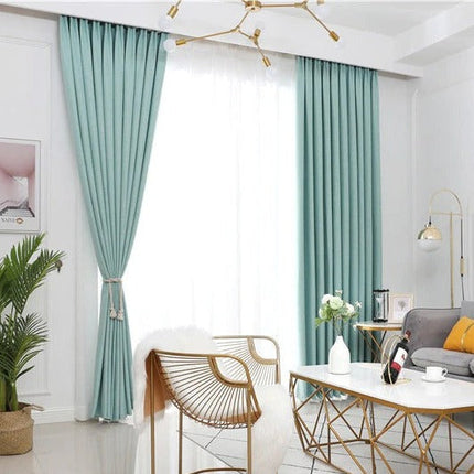 Turkusowa zasłona półzaciemniająca do salonu