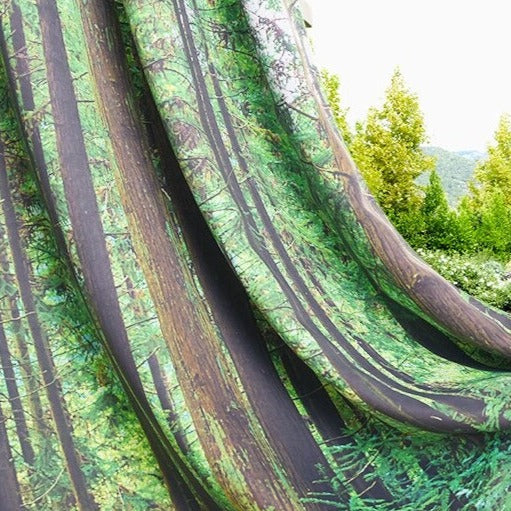 Zasłona balkonowa z motywem lasu