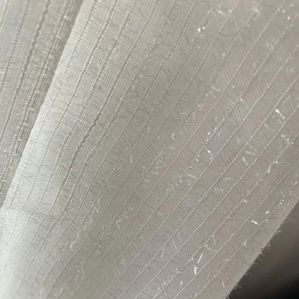 Firana woalowa z błyszczącą nicią