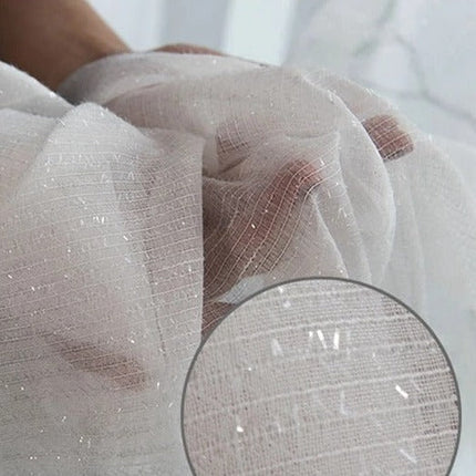 Firana woalowa z błyszczącą nicią