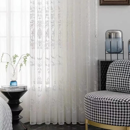 Elegancka firana z klasycznym haftem