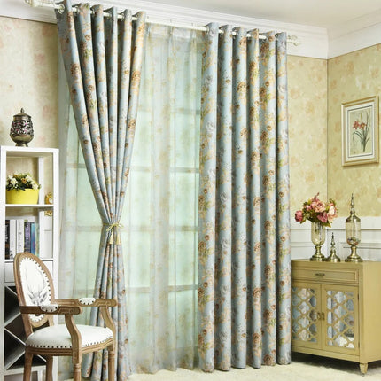 Zasłona zaciemniająca w kwiatowy wzór