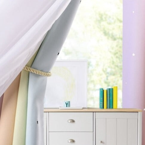 Tęczowa zewnętrzna firanka na taras