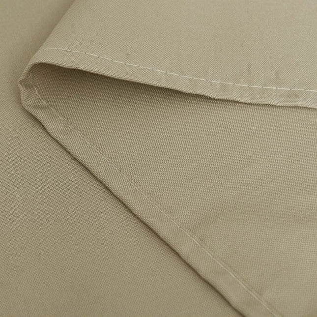 Pomarańczowa zasłona ogrodowa na altanę z przelotkami.