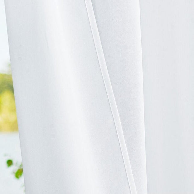 Wodoodporna zasłona ogrodowa na przelotkach