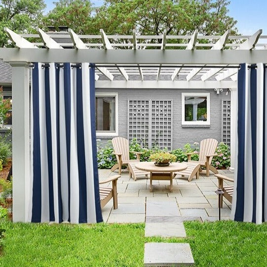 Zasłona ogrodowa w biało-szare pasy