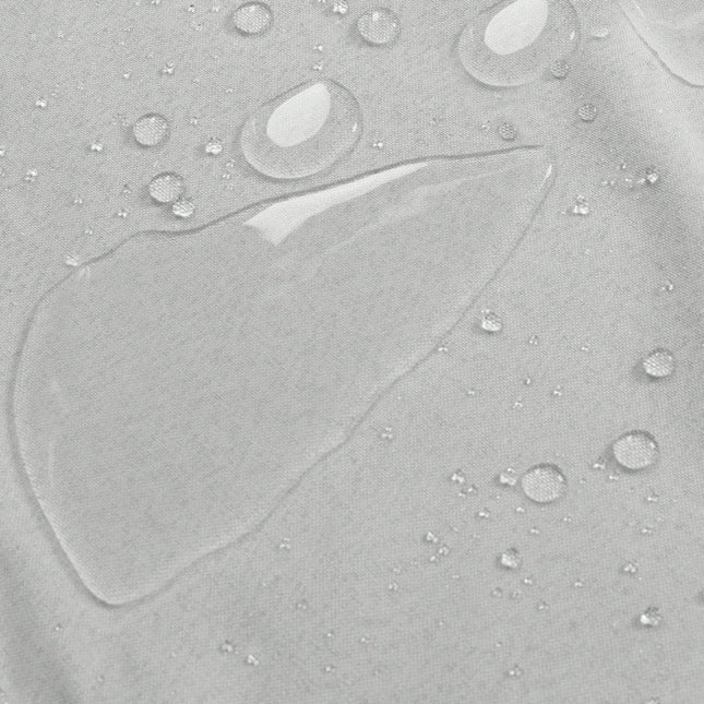 Jasnoszara zasłona zewnętrzna na taras