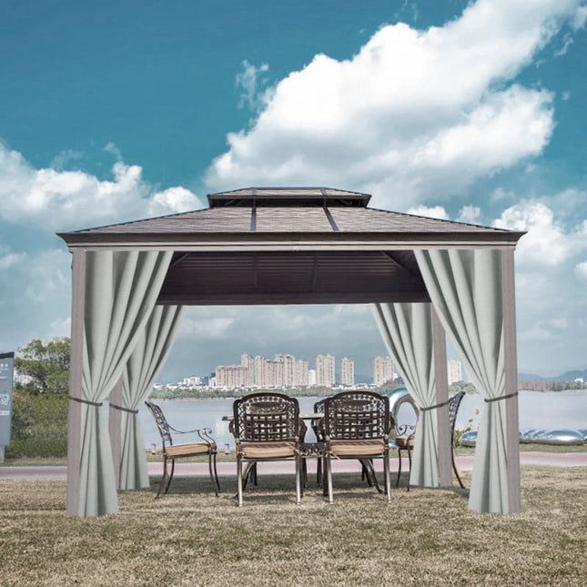 Jasnoszara zasłona zewnętrzna na taras