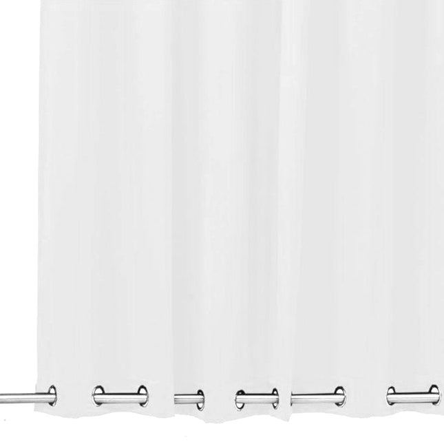 Biała wodoodporna zasłona na pergolę