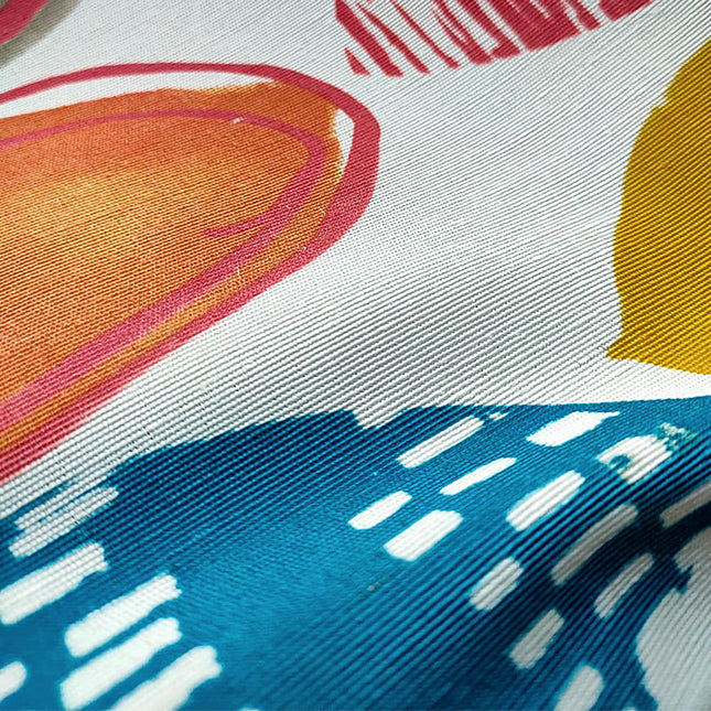 Kolorowa zasłona w nowoczesny abstrakcyjny wzór