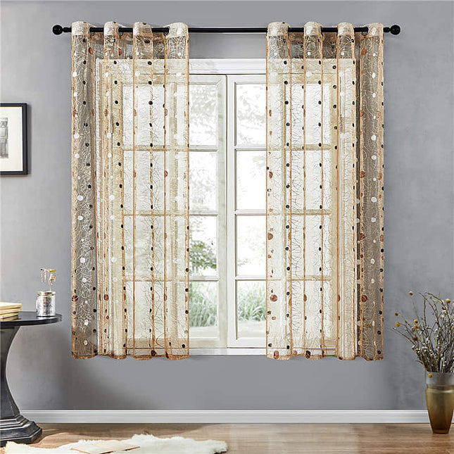 Brązowa firana z haftem na przelotkach