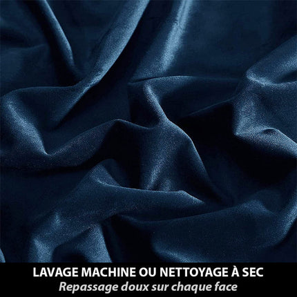 Granatowa zasłona welurowa do sypialni