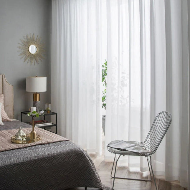 Gładka biała firana z woalu