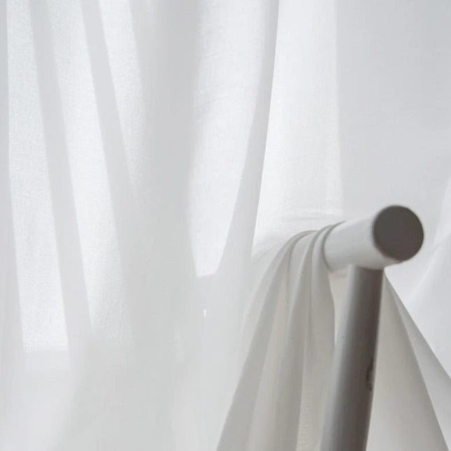 Gładka biała firana z woalu