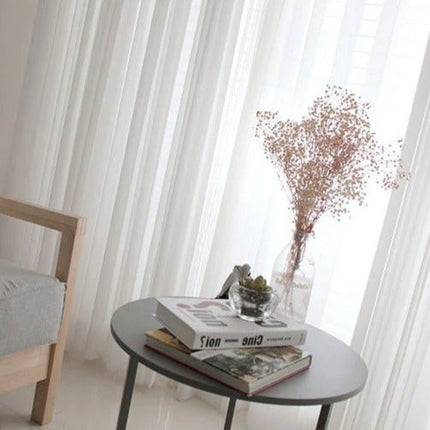 Gładka biała firana z woalu